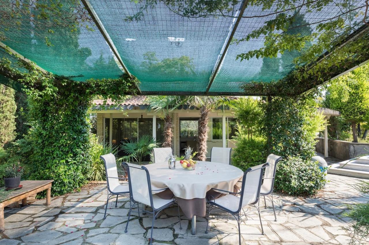 Villa Elena Peraía Exterior foto
